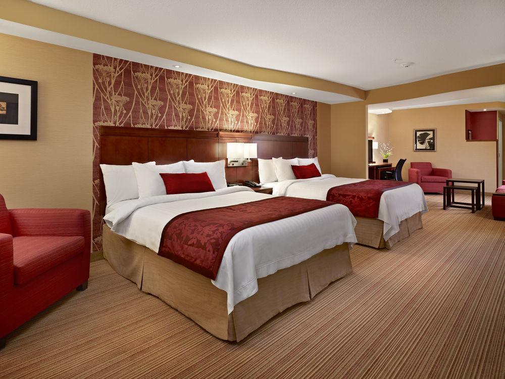 Courtyard By Marriott Edmonton West Hotel Exterior foto