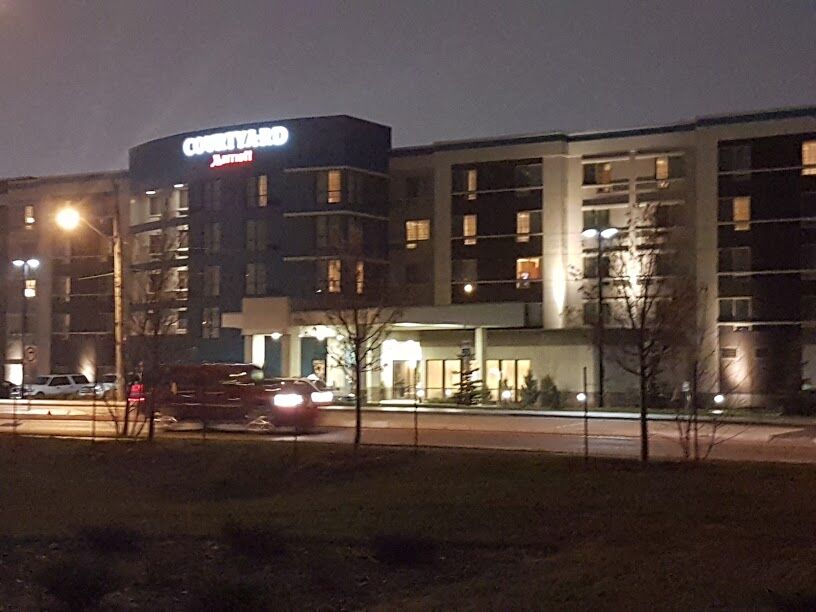 Courtyard By Marriott Edmonton West Hotel Exterior foto